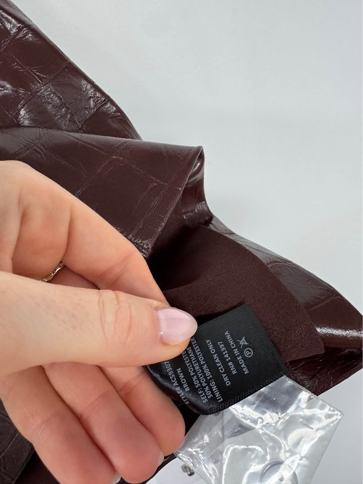 ASTR Skirt - size small