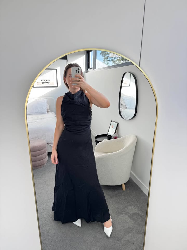 Sheike Linen Maxi Dress - size 8