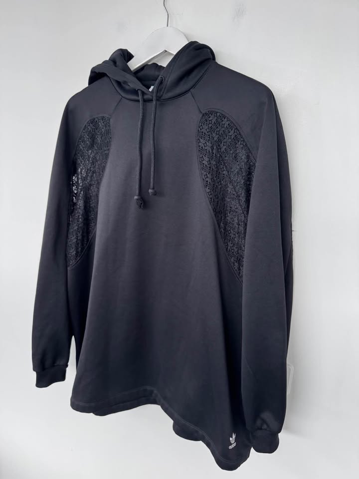 Adidas Hoodie - size large