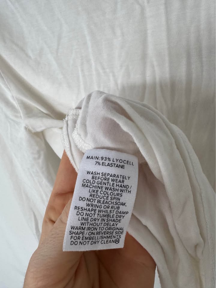 Minima Long Sleeve - size 8