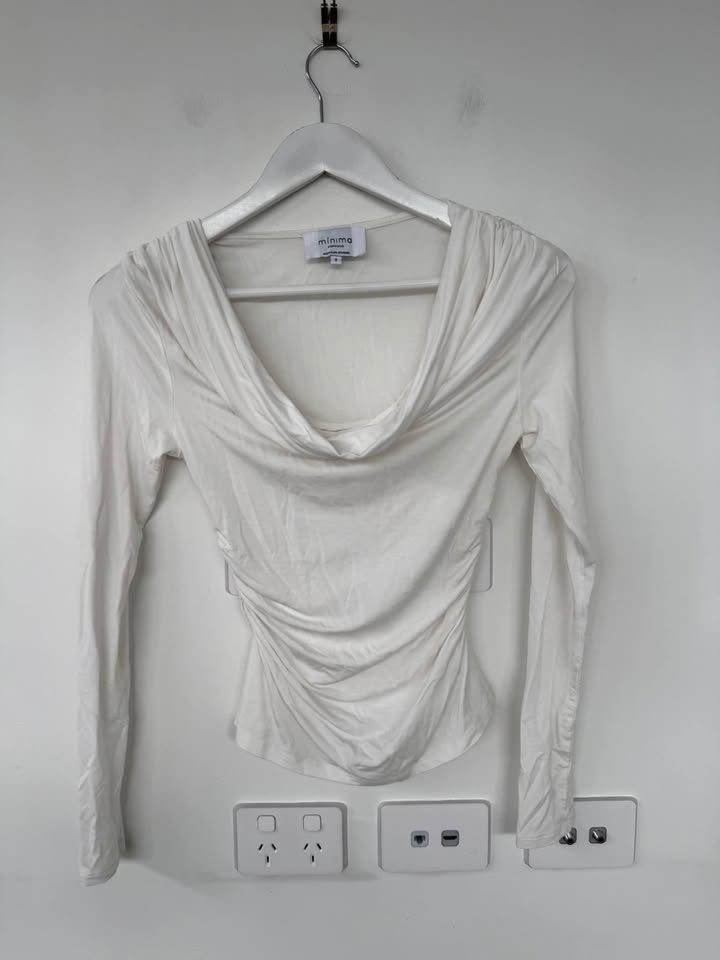 Minima Long Sleeve - size 8