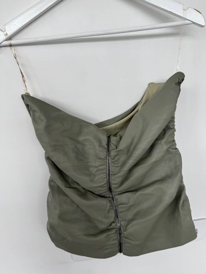 Bianca & Bridgett Top - size 12