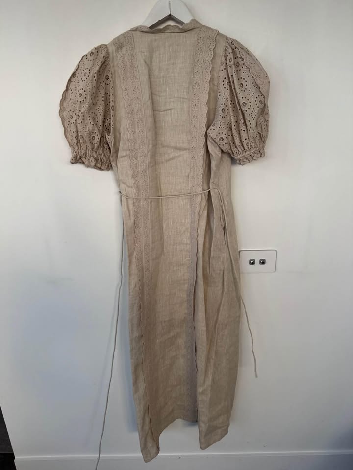Joslin Maxi Dress - size 8