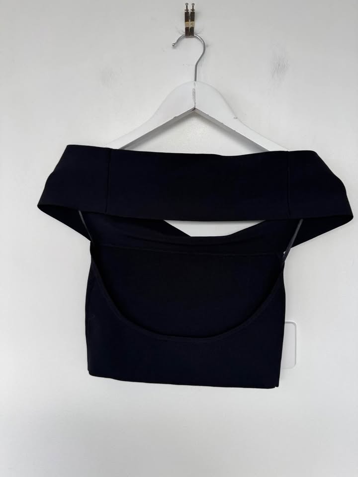 Witchery Knit Top - size XS