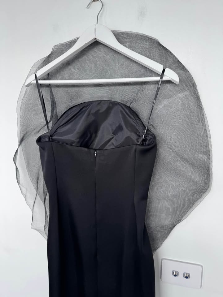 Carla Zampatti Maxi Dress - size 6