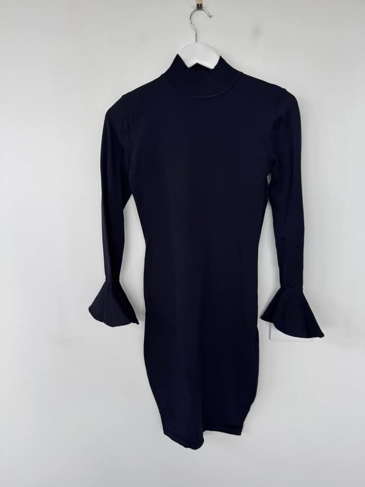Sheike Crepe Knit Dress - size small