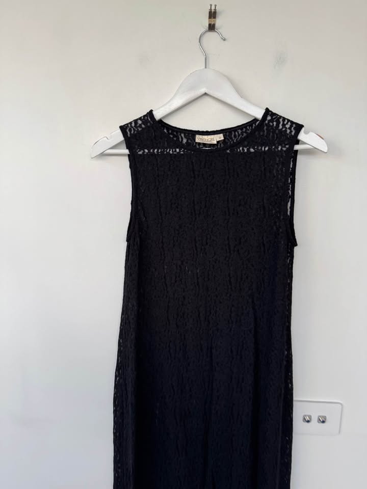 Vrg Girl Lace Dress - size 8