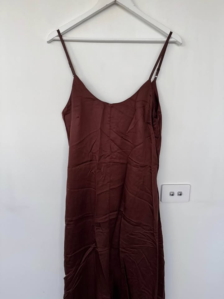 Resting Dress - size small BNWT