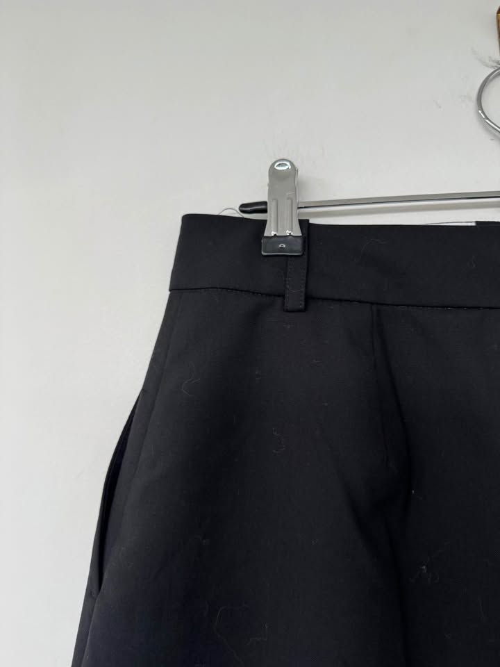 Witchery Skirt - size 8