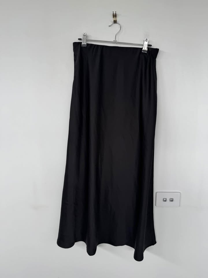 Stories be told skirt - size 10