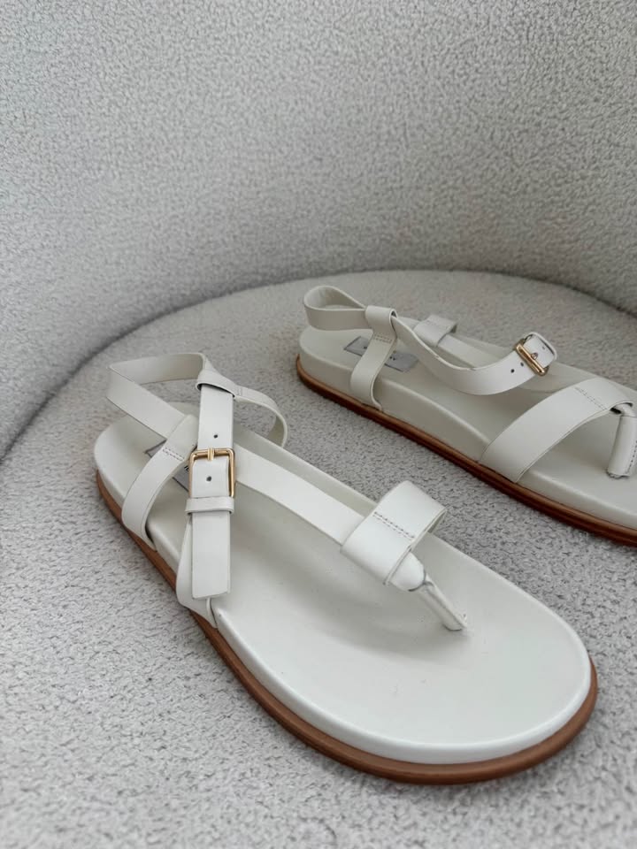 Witchery Sandals - size 40