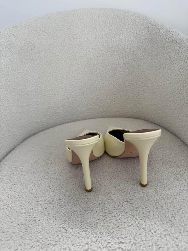 Witchery Leather Heels - size 40