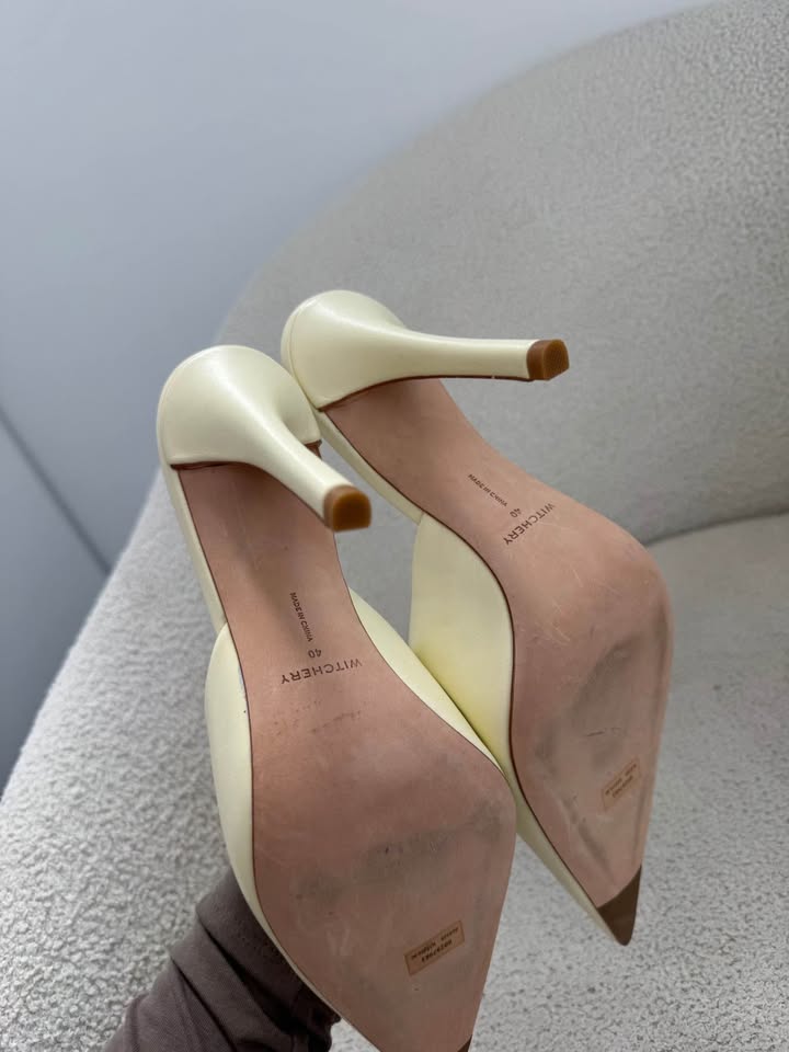 Witchery Leather Heels - size 40