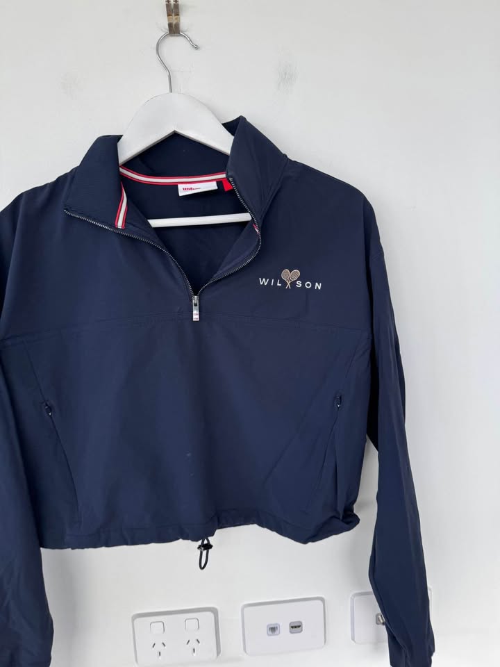 Wilson Tennis Jumper - size small