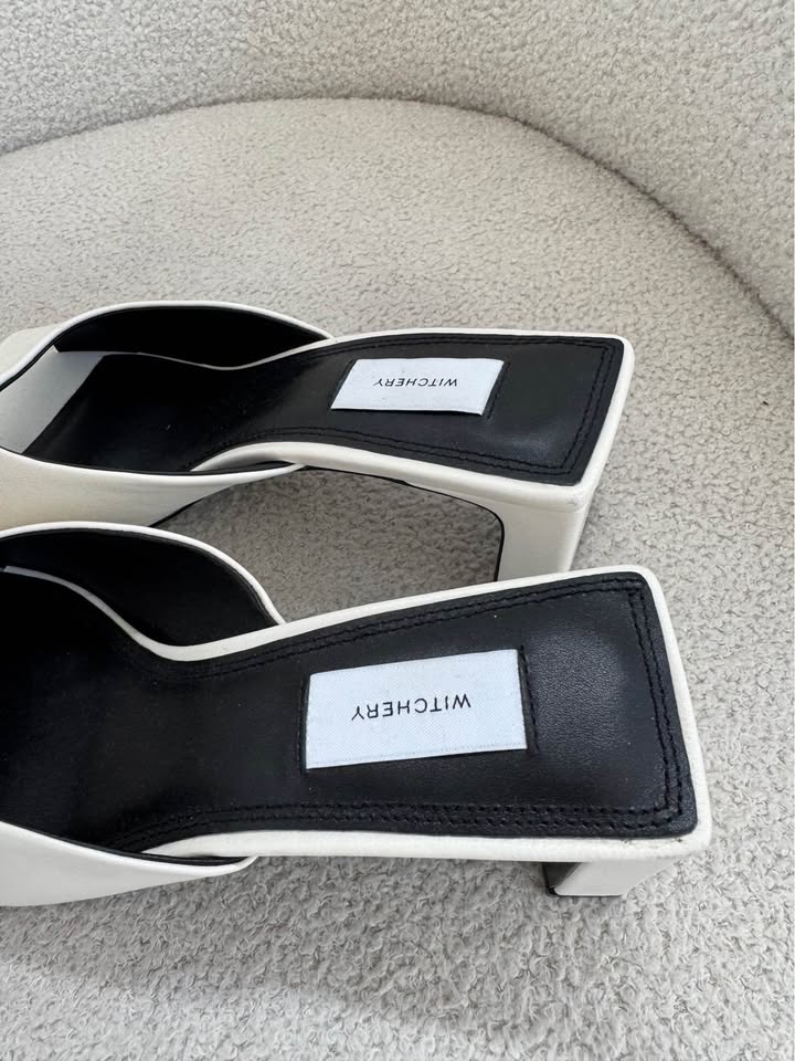 Witchery Heels - size 40