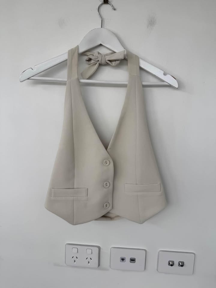 Dissh Vest - size 8