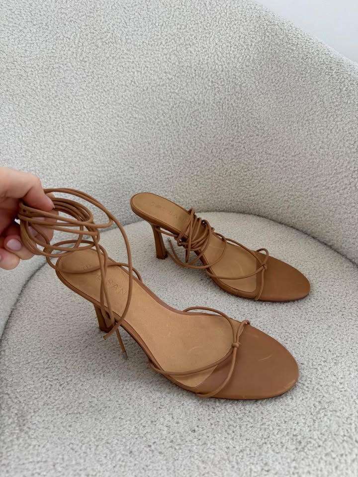 Sol Sana Heels - size 40 NEW