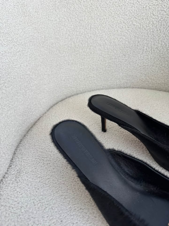 Lana Wilkinson Heels - size 39 NEW