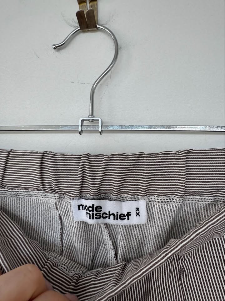 Mode Mischief Pants - size XS