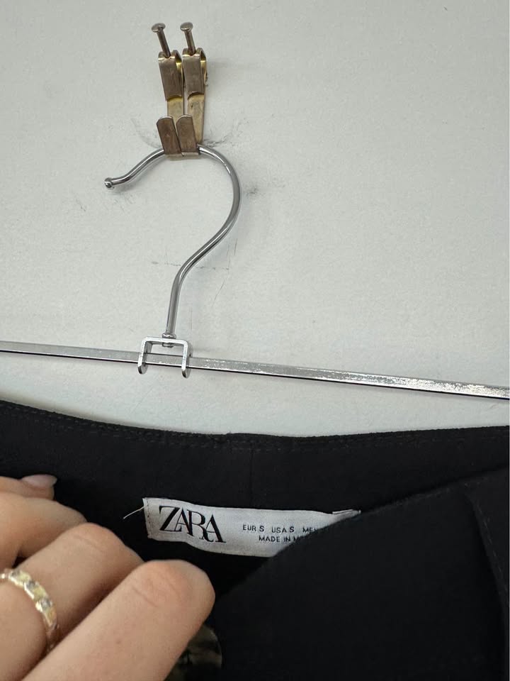 Zara Pants - size small