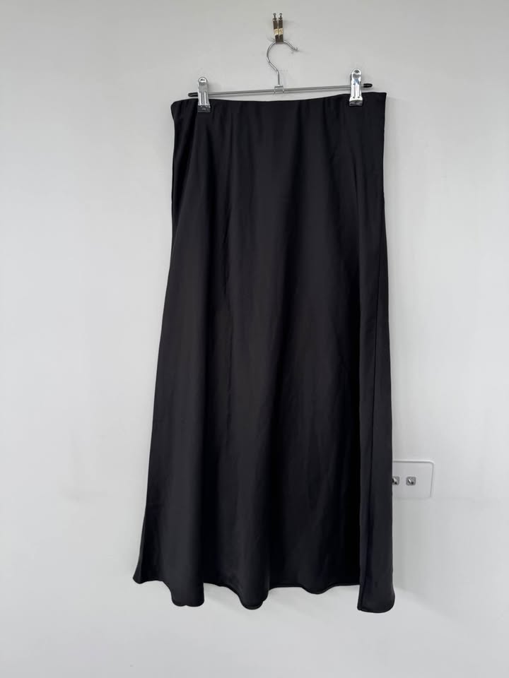 Stories be told skirt - size 10
