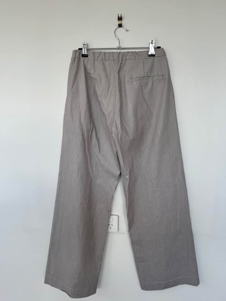 Mode Mischief Pants - size XS
