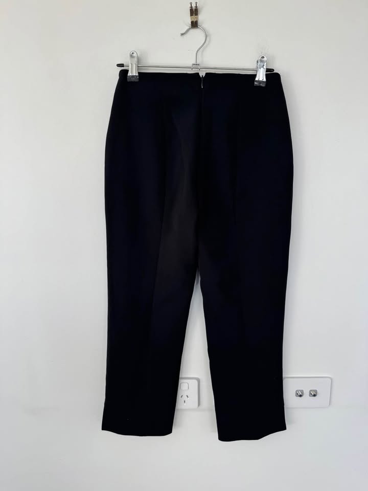 Kookai Capri Pants - size 4