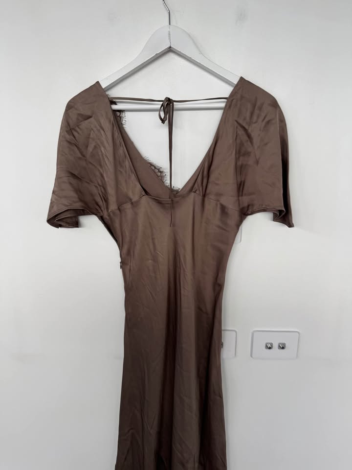 Second Female Dress - size medium