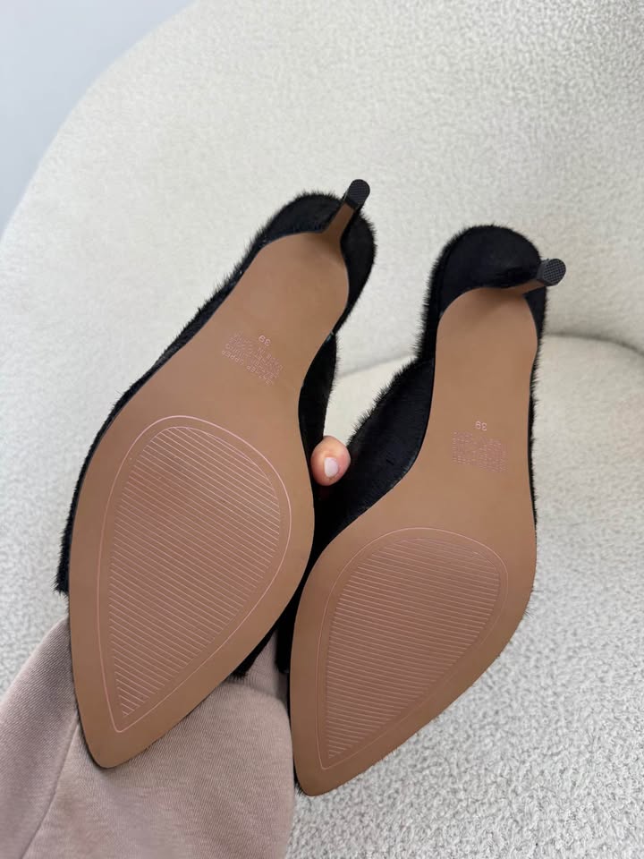 Lana Wilkinson Heels - size 39 NEW