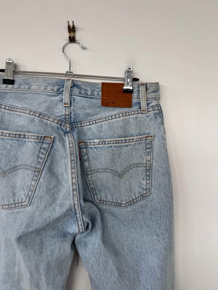 Levi Jeans - size 26
