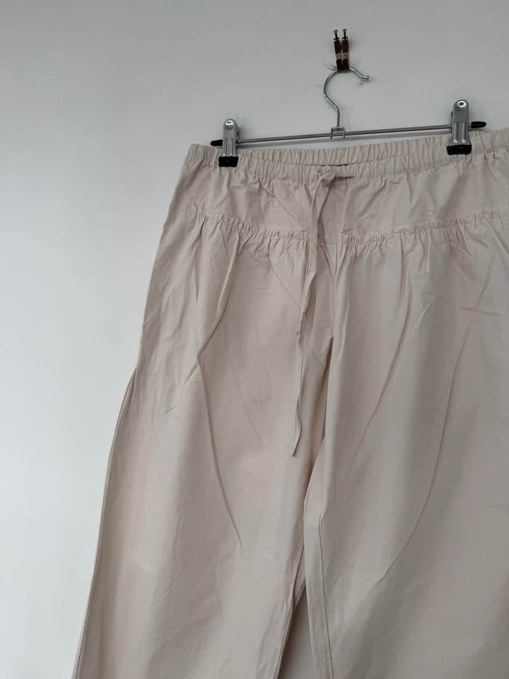Mode Mischief Pants - size XS