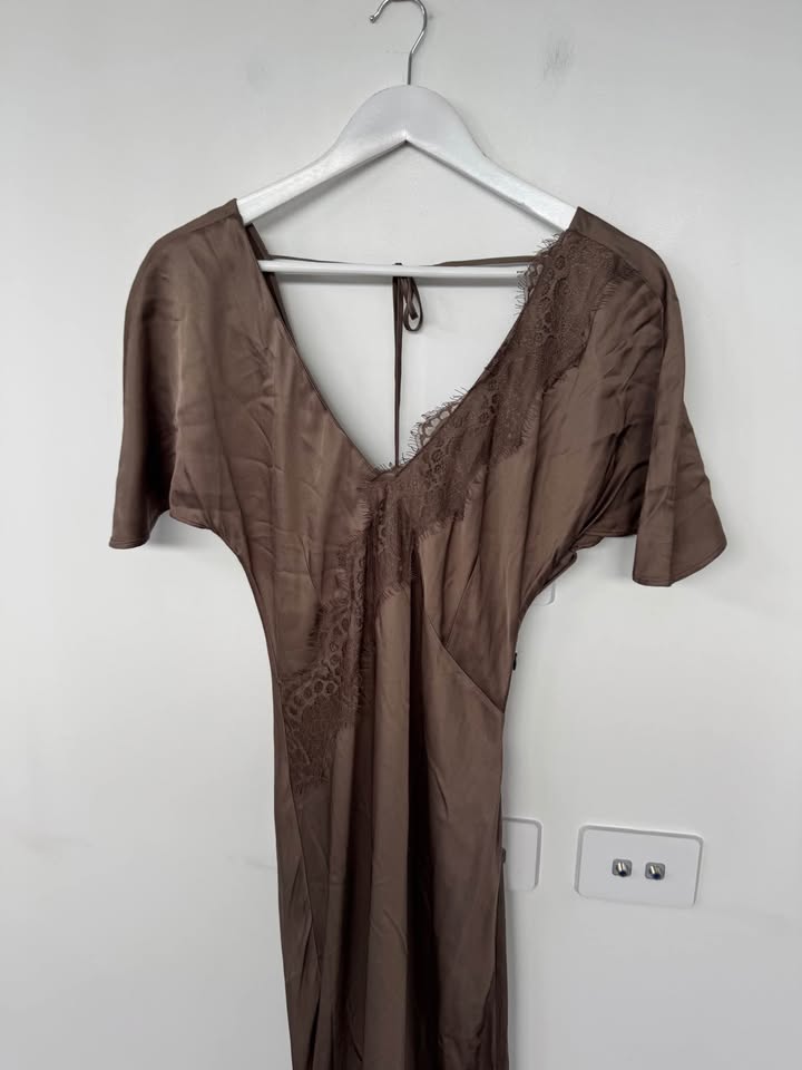 Second Female Dress - size medium