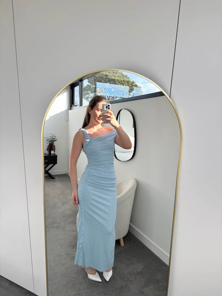Sovere Studio Dress - size 8 BNWT