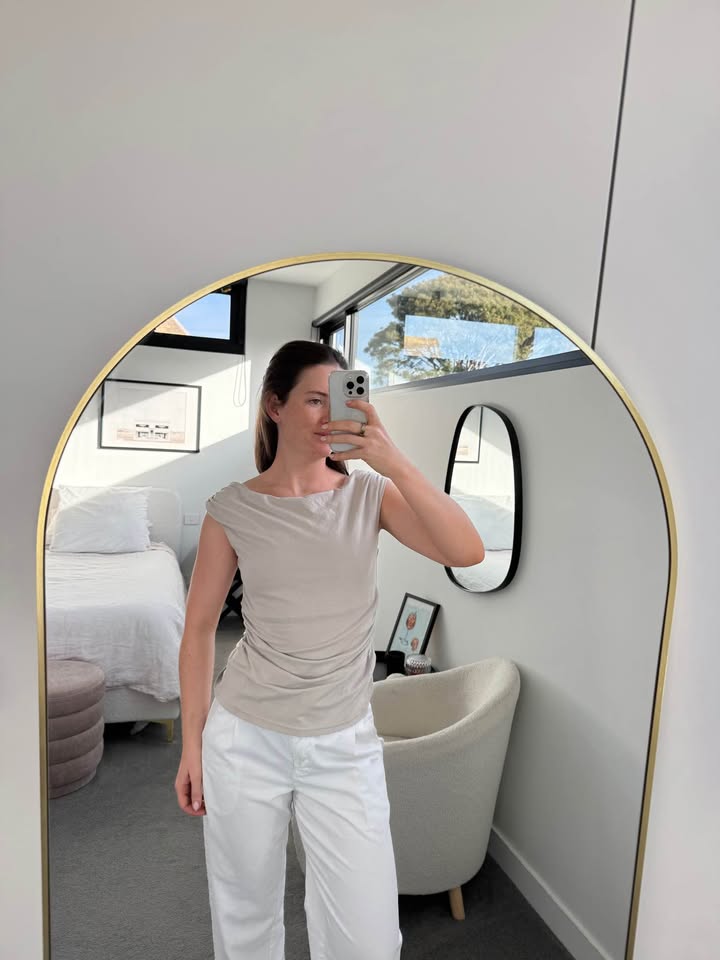 Stories be told top - size 10