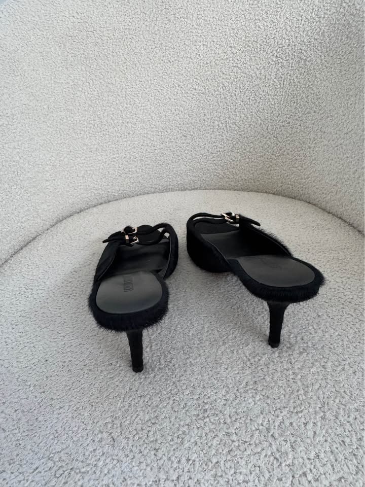 Lana Wilkinson Heels - size 39 NEW