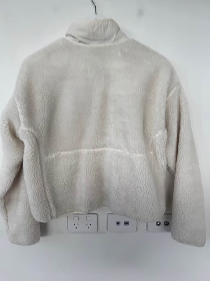 The North Face Sherpa Jumper - size medium