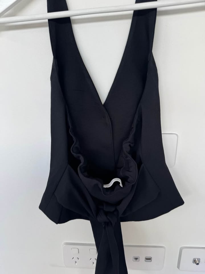 Kookai Vest - size 6