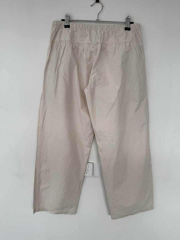 Mode Mischief Pants - size XS