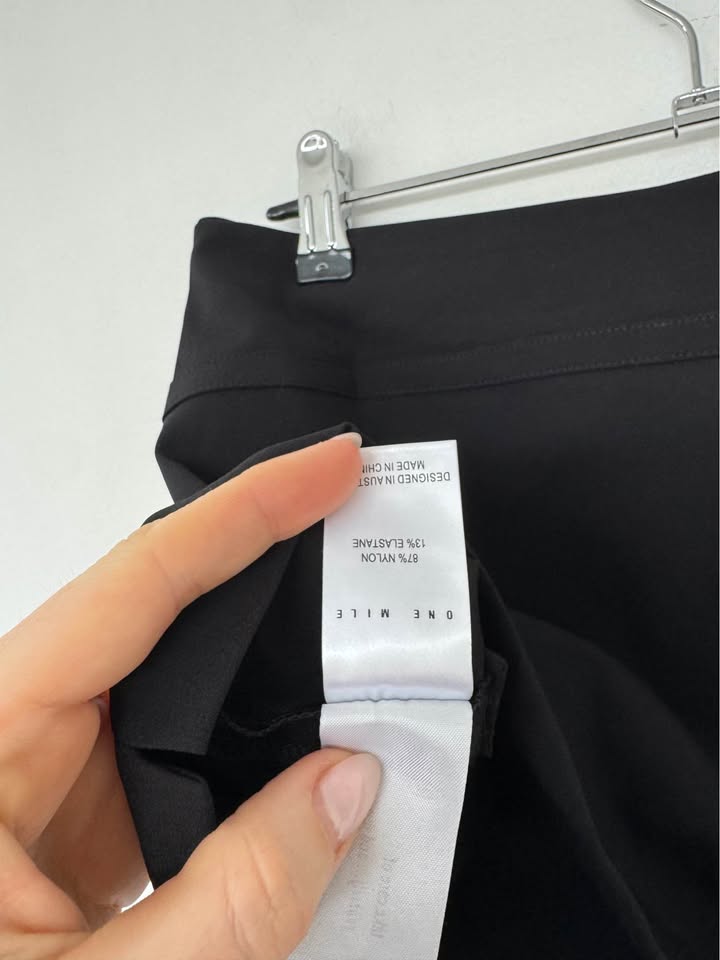 One Mile Skirt - size XXS BNWT