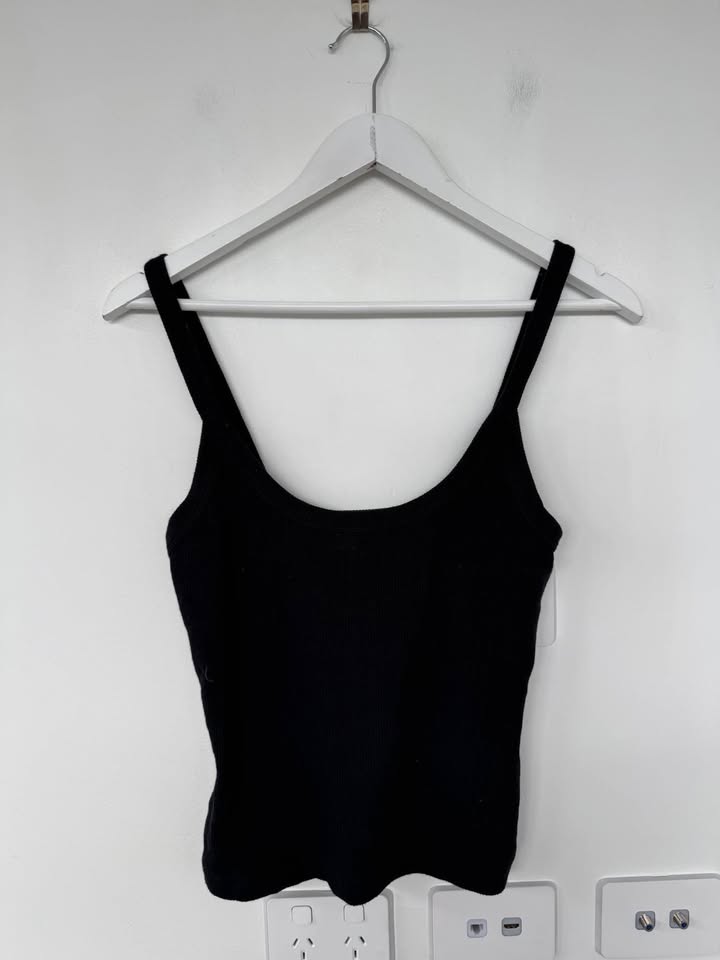 Kookai Singlet - size 12