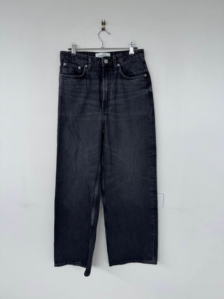 Levi Jeans - size 26