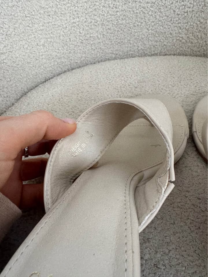 Novo Wedge Heels - size 9