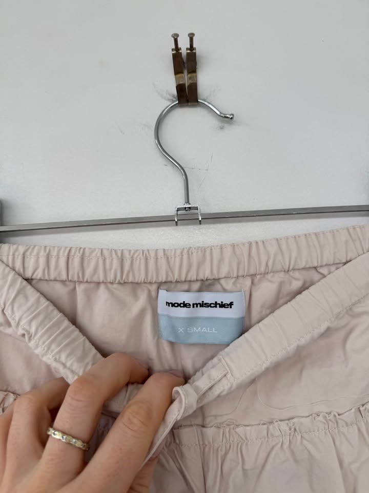 Mode Mischief Pants - size XS