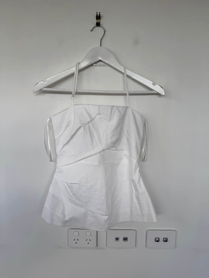 Henne Top - size 6