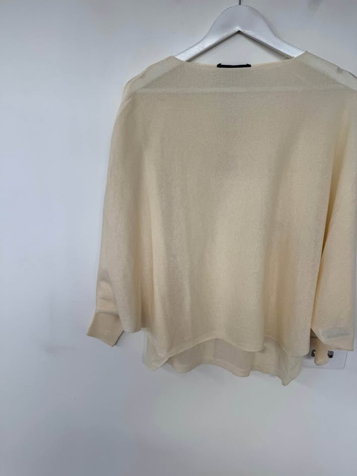 Zara Top - size small BNWT