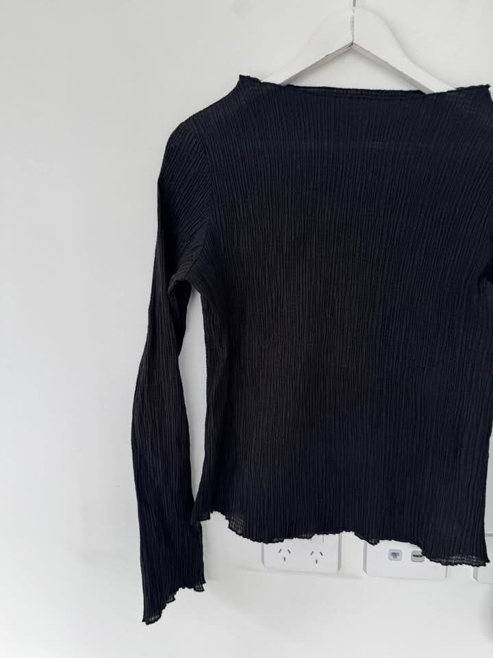 Friends with Frank top - size medium