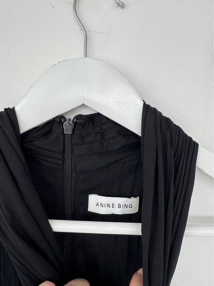 Anine Bing Top - size medium