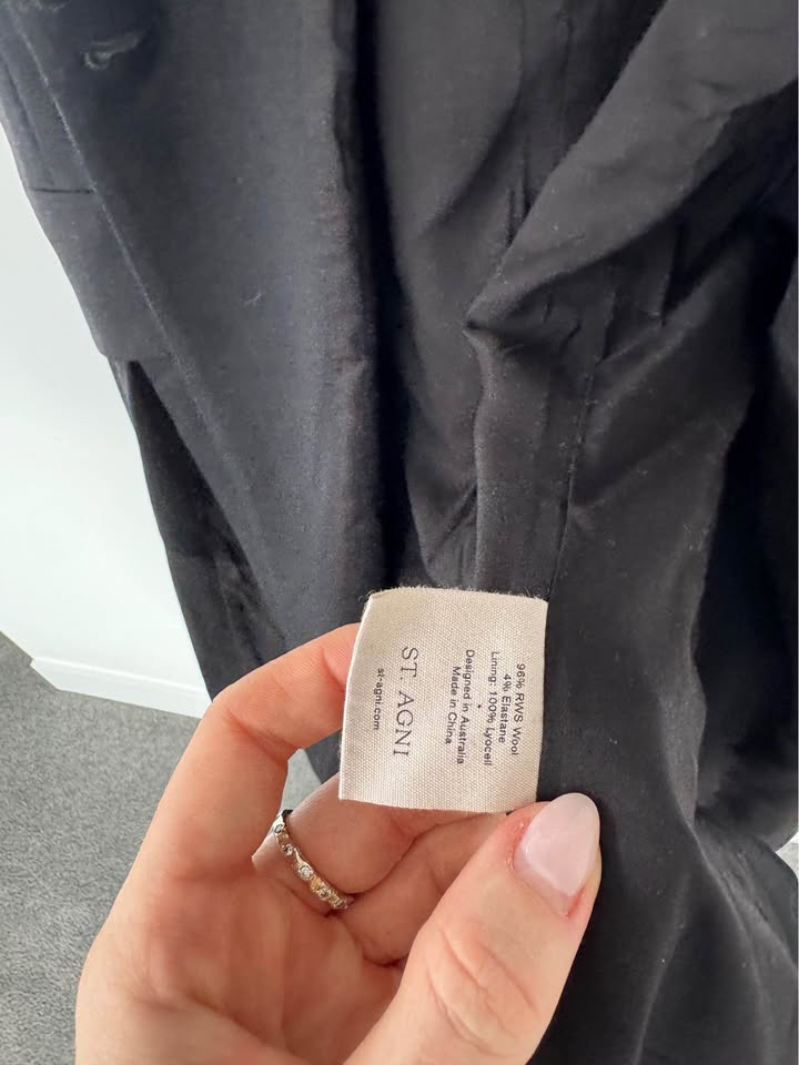 St Agni Vest - size XL