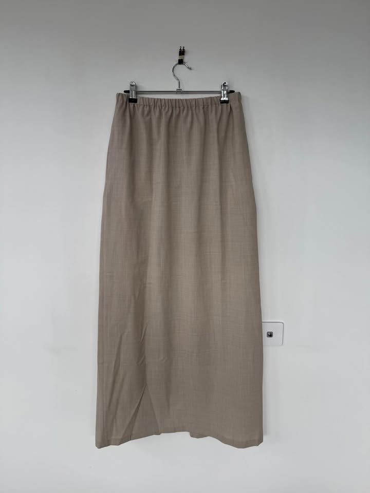 Scanlan Theodore Skirt - size medium BNWT