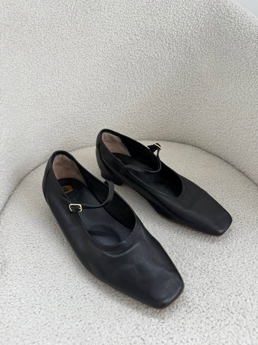 Bared Ballet Flats - size 38